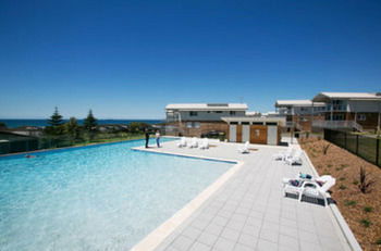 Caves Beachside Hotel - Kempsey Accommodation 57