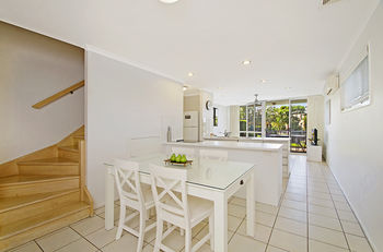 Portside Noosa Waters - Kempsey Accommodation 17