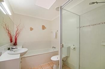 Portside Noosa Waters - Kempsey Accommodation 24