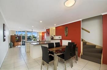 Portside Noosa Waters - Kempsey Accommodation 35