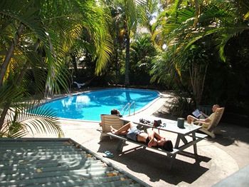 Nomads Noosa Backpackers Hostel - Kempsey Accommodation 0