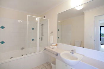 The Point Coolum - Kempsey Accommodation 6