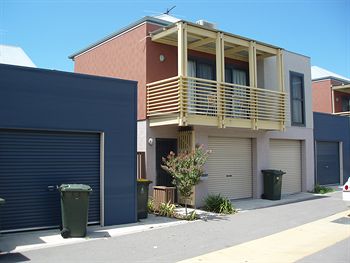Harbourside Terraces - Kempsey Accommodation 0