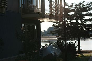 Harbourside Terraces - Kempsey Accommodation 3