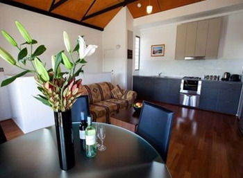 Harbourside Terraces - Kempsey Accommodation 20