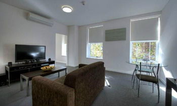 Chifley Executive Suites - Kempsey Accommodation 22