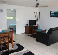 Noosa River Retreat