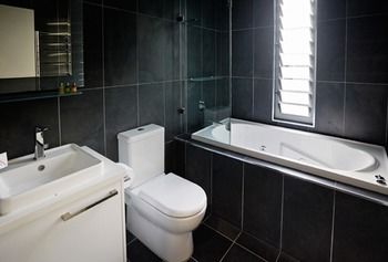 Crown On Darby - Kempsey Accommodation 7