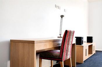 Crown On Darby - Kempsey Accommodation 16