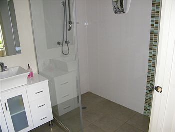 De'Vine Escape - Kempsey Accommodation 0