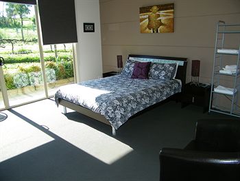 De'Vine Escape - Kempsey Accommodation 1
