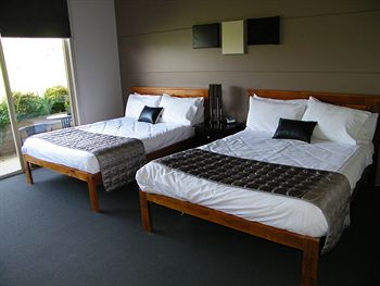 De'Vine Escape - Kempsey Accommodation 6
