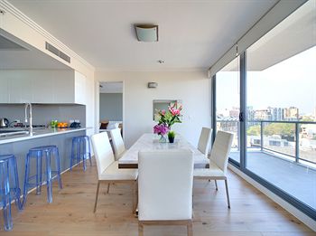 Zara Tower - Luxury Suites And Apartments - Kempsey Accommodation 3