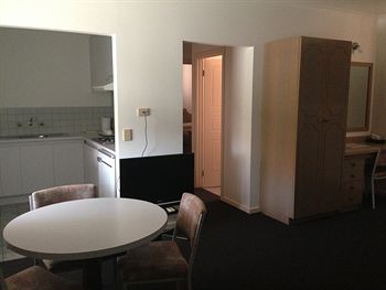 Nunawading Motor Inn - Kempsey Accommodation 16
