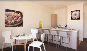 H Boutique Hotel - Kempsey Accommodation 23