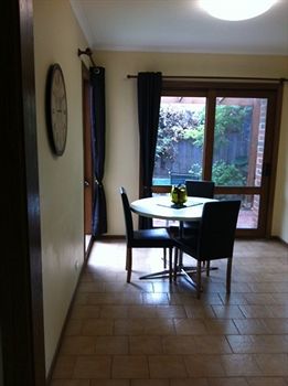 Australian Home Away @ Doncaster Elgar - Kempsey Accommodation 6