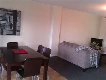 Australian Home Away @ Box Hill 32 - Kempsey Accommodation 3