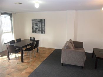 Australian Home Away @ Box Hill 32 - Kempsey Accommodation 10