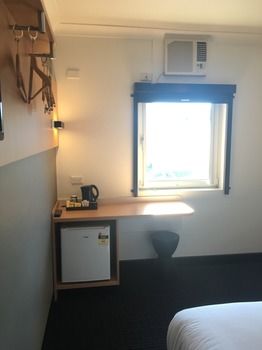 Ibis Budget Casula Liverpool - Kempsey Accommodation 11