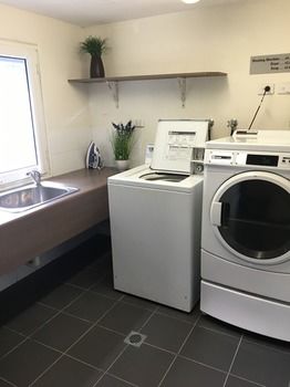 Ibis Budget Gosford - Kempsey Accommodation 7