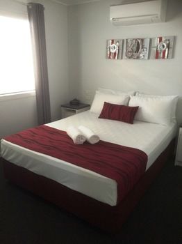 Alex Beach Cabins - Kempsey Accommodation 4