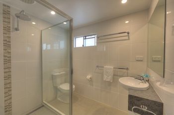 Alex Beach Cabins - Kempsey Accommodation 6