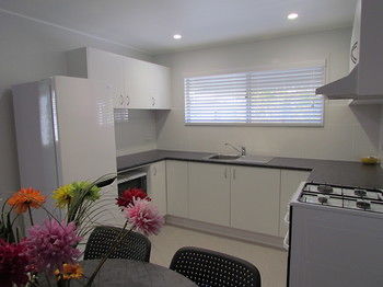Alex Beach Cabins - Kempsey Accommodation 23
