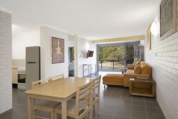 Jacaranda Noosa - Kempsey Accommodation 54