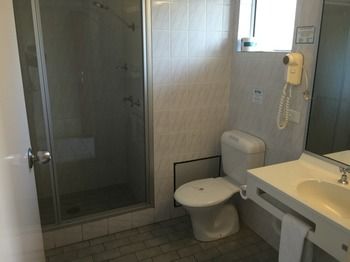 Ulladulla Harbour Motel - Kempsey Accommodation 13