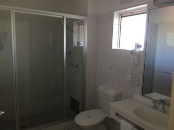 Ulladulla Harbour Motel - Kempsey Accommodation 14