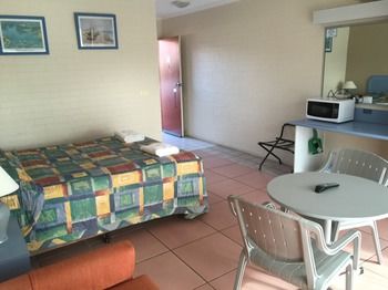 Ulladulla Harbour Motel - Kempsey Accommodation 19