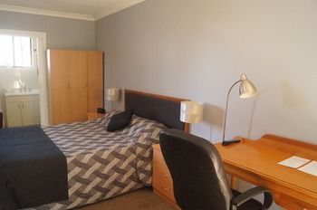 Old Maitland Inn - Kempsey Accommodation 58