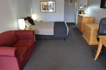 Old Maitland Inn - Kempsey Accommodation 69