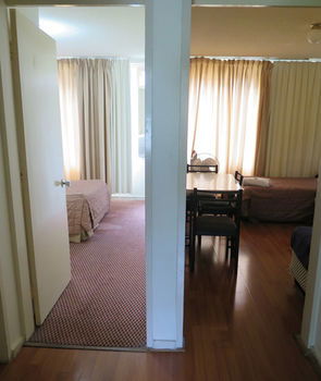 Amg Motel & Serviced Apartments - Kempsey Accommodation 5