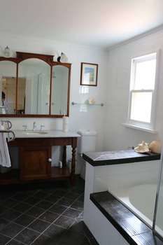 Maison De May Boutique Bed &breakfast - Kempsey Accommodation 0