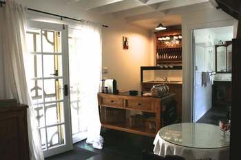 Maison De May Boutique Bed &breakfast - Kempsey Accommodation 6