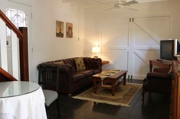 Maison De May Boutique Bed &breakfast - Kempsey Accommodation 9