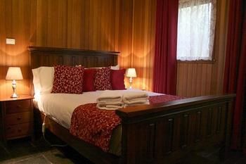 Steindorf Cottages - Kempsey Accommodation 2