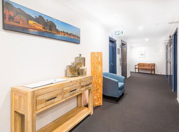 The Brighton Apartments - Kempsey Accommodation 0