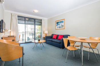The Brighton Apartments - Kempsey Accommodation 12