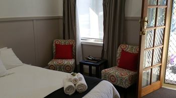 Coppers Hill Private Accommodation - Kempsey Accommodation 4