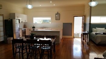 Coppers Hill Private Accommodation - Kempsey Accommodation 17