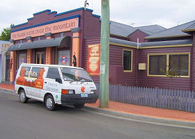 Bears Went Over The Mountain - Kempsey Accommodation 0