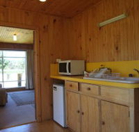 Collins Cap Cottage - Kempsey Accommodation