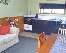 Hobart Cabins And Cottages - Kempsey Accommodation 4