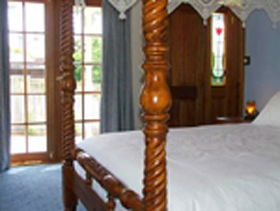 Quayside Cottages - Kempsey Accommodation 0