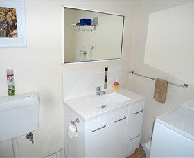 Ashwood Apartments - Bellerive - Kempsey Accommodation 1