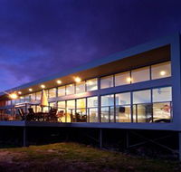 Sunset Bay Escape - Kempsey Accommodation
