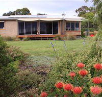 Beach and Boat Accommodation - Kempsey Accommodation