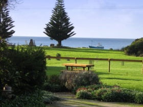 A Slice Of Paradise - Kempsey Accommodation 0